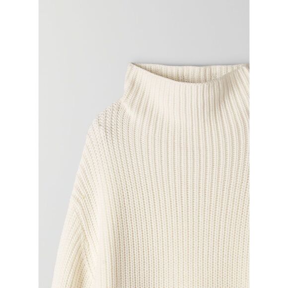 Aritzia Wilfred Montpellier Turtleneck Wool Sweater - Picture 5 of 13